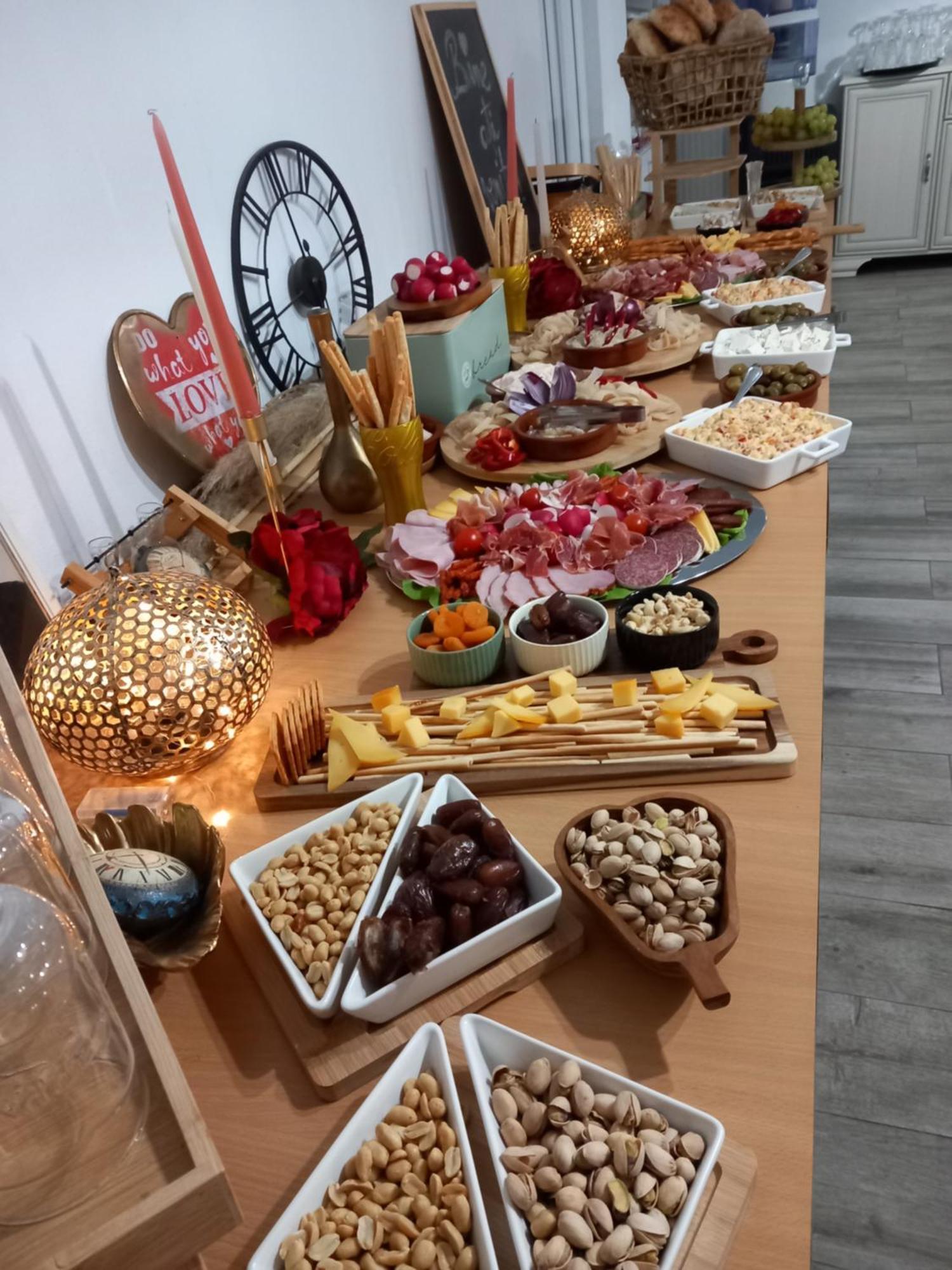 Basarabi Tina Guest House מראה חיצוני תמונה